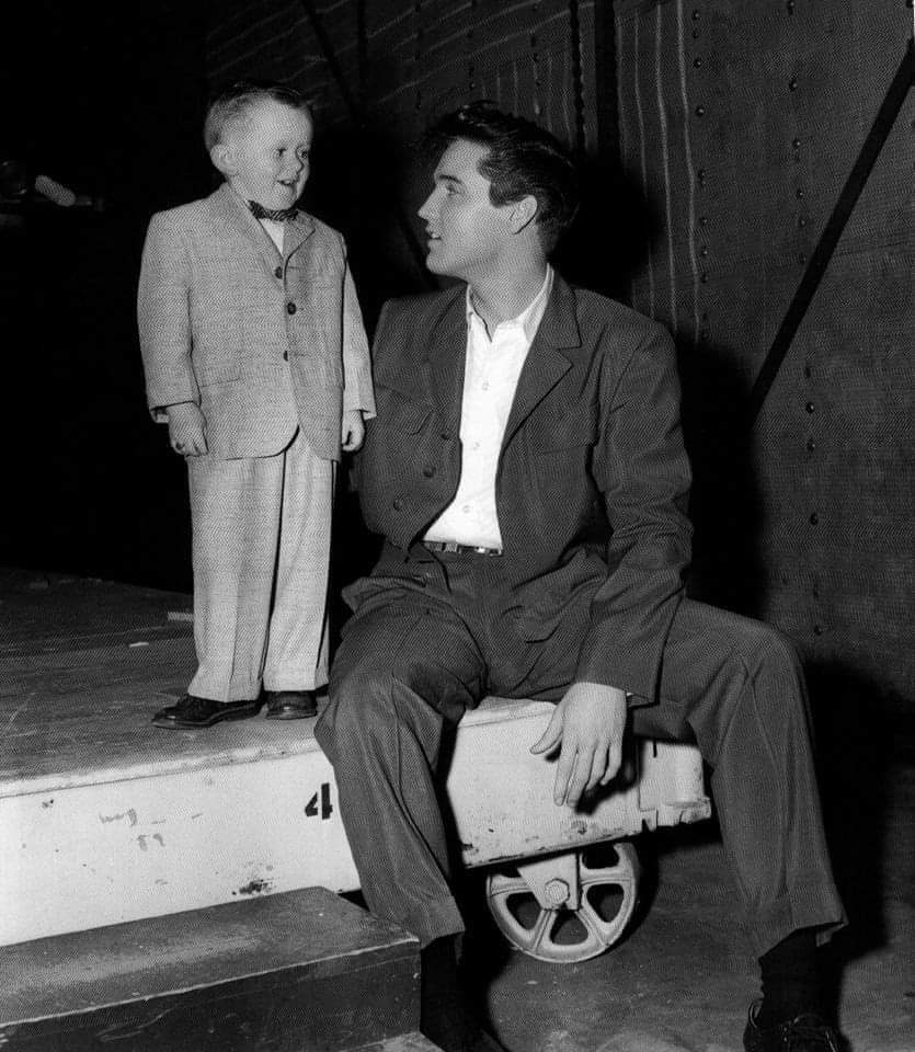 Elvis a Humanitarian